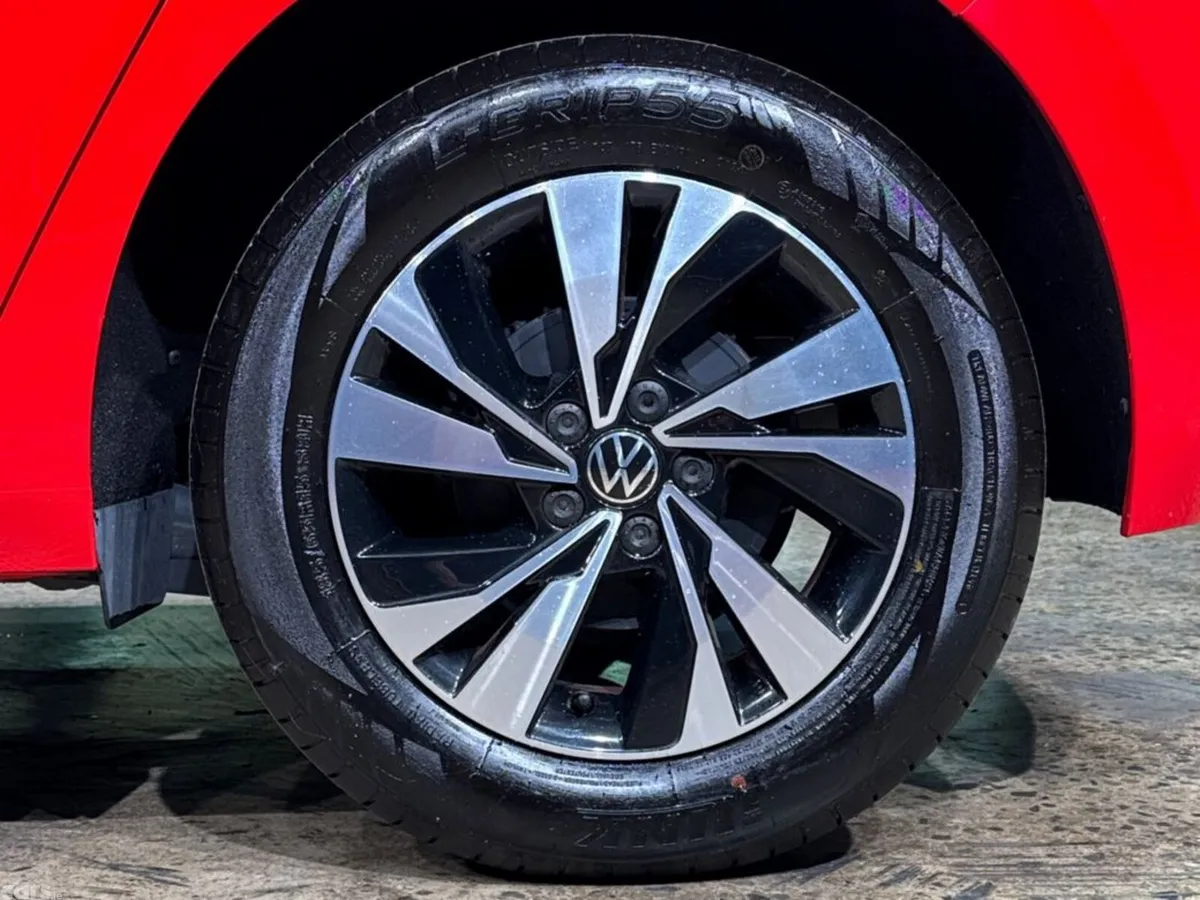 Volkswagen Polo Hatchback, Petrol, 2022, Red