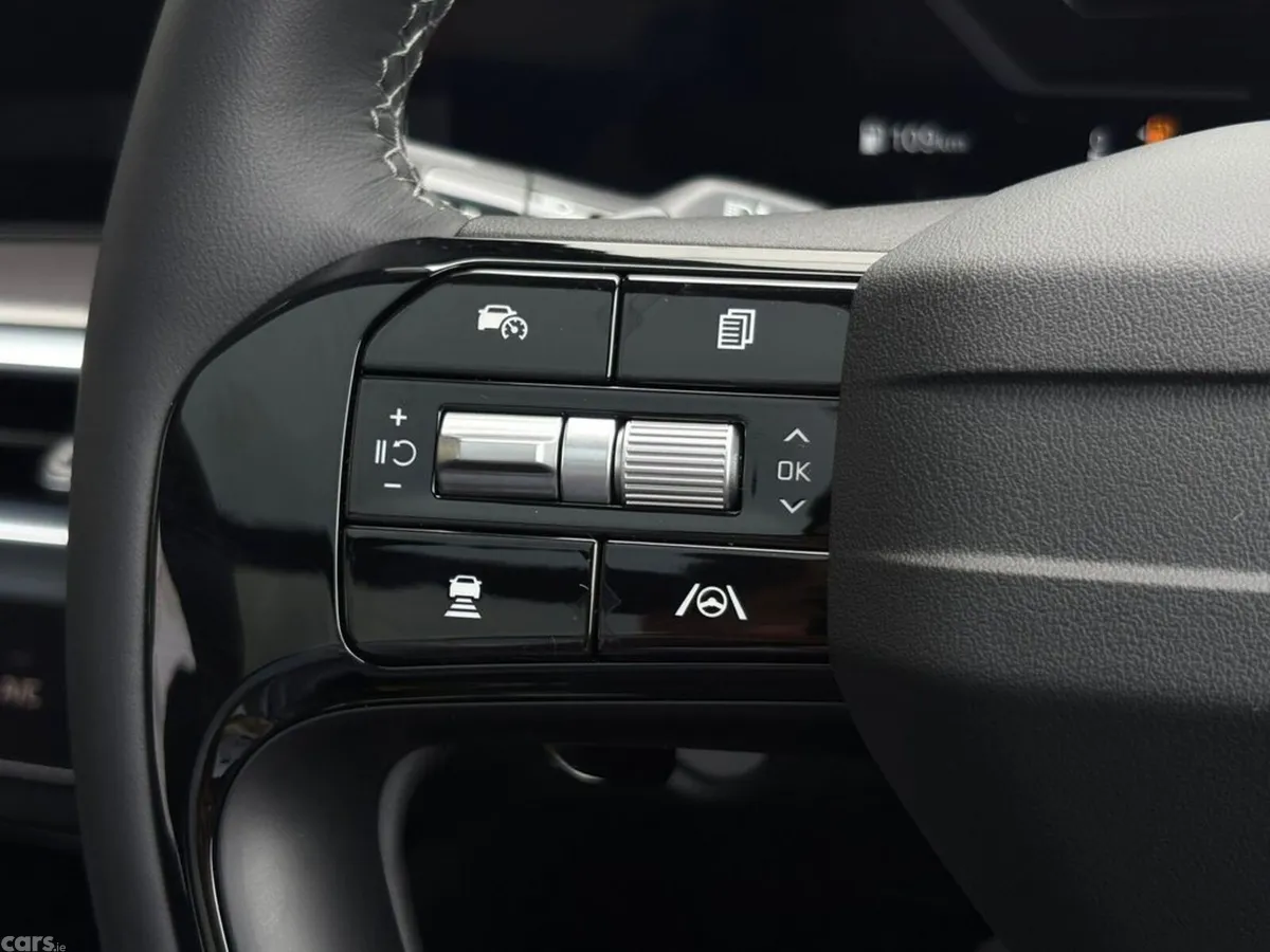 Kia Sorento SUV, Diesel, 2027, Grey