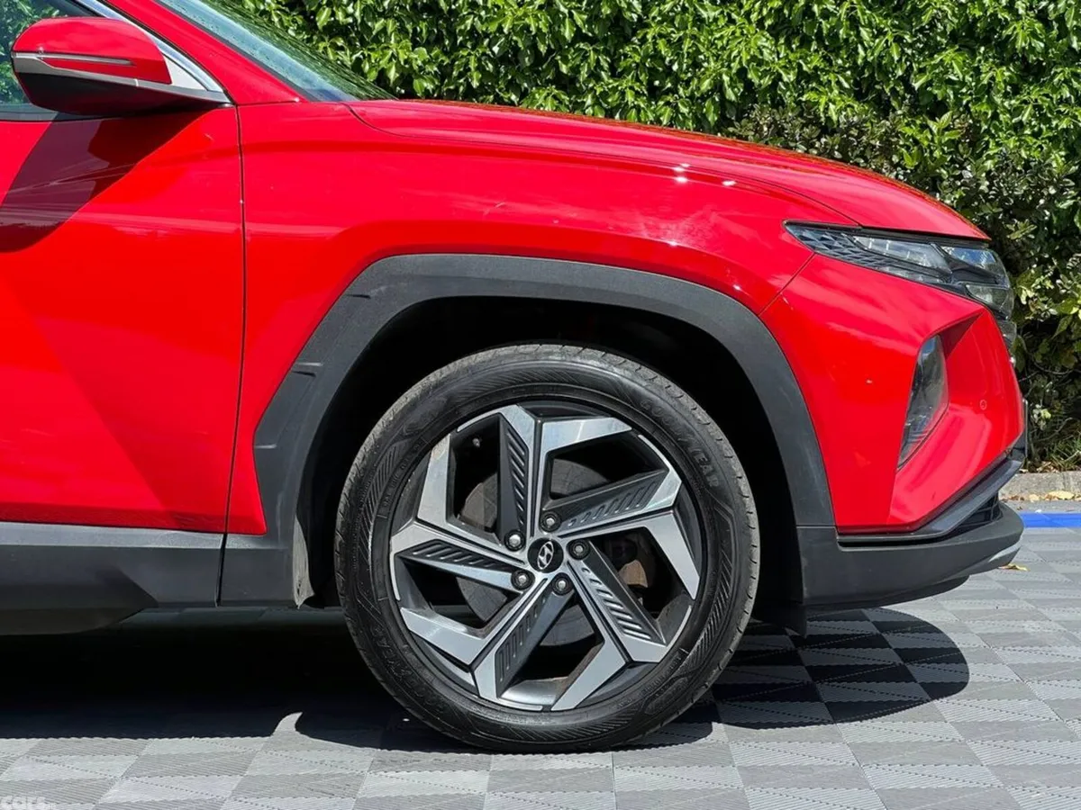 Hyundai Tucson SUV, Petrol Plug-in Hybrid, 2023, Red