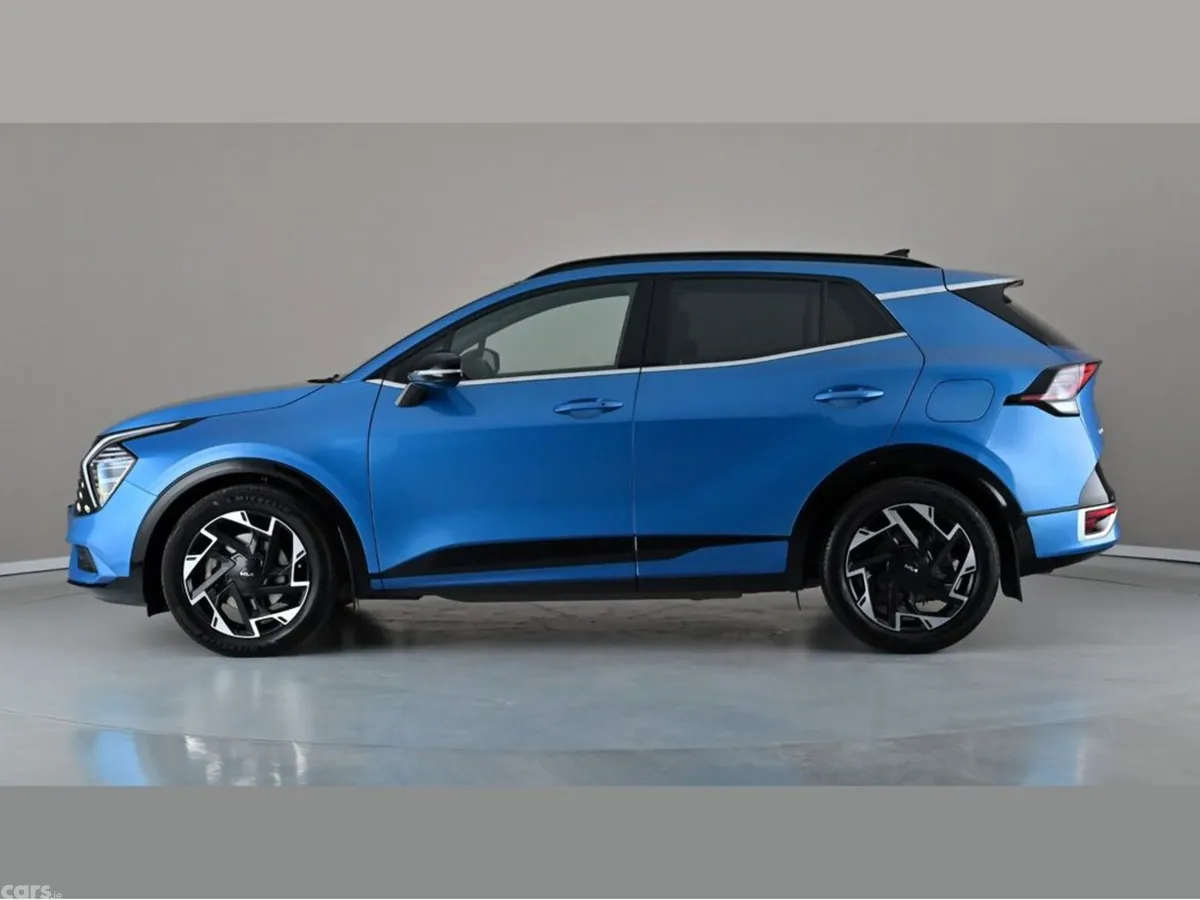 Kia Sportage SUV, Diesel Hybrid, 2025, Blue
