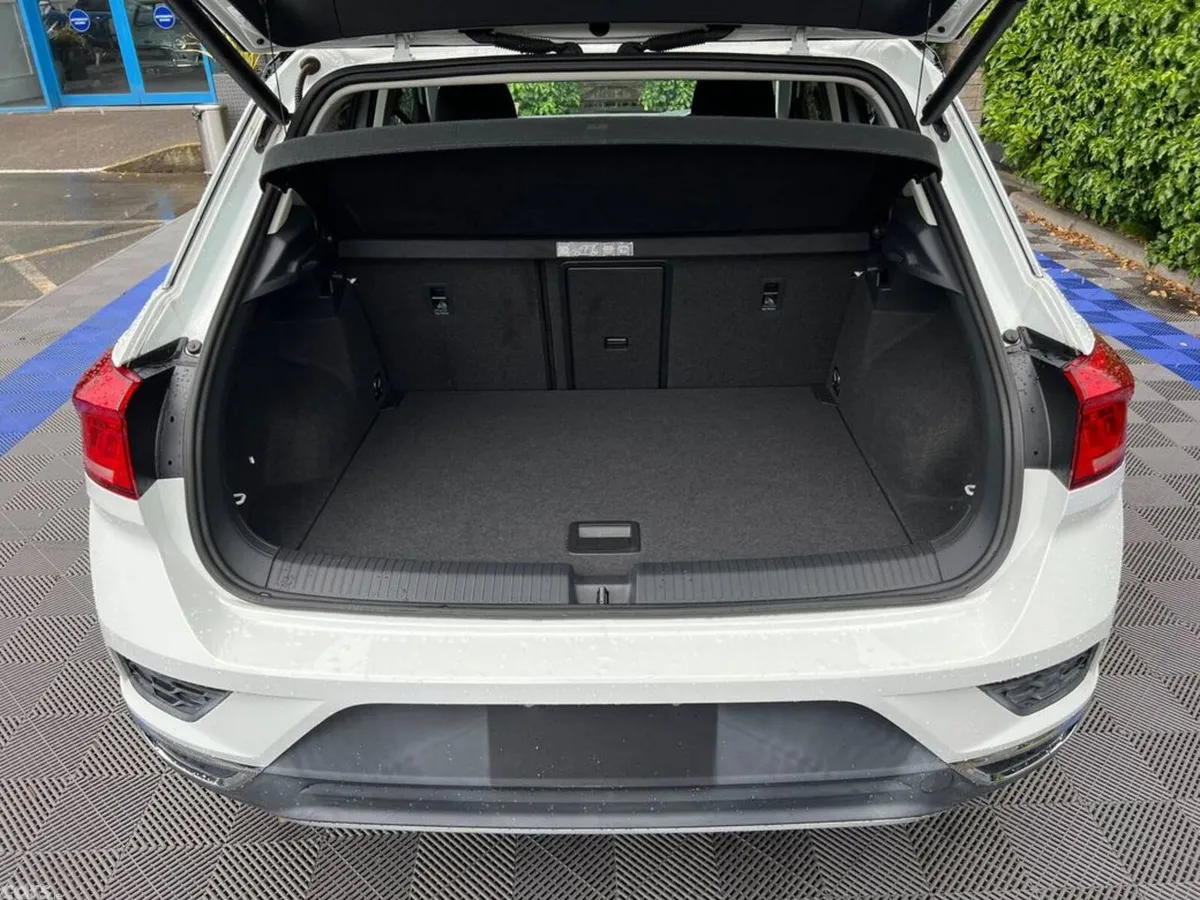 Volkswagen T-Roc SUV, Diesel, 2020, White