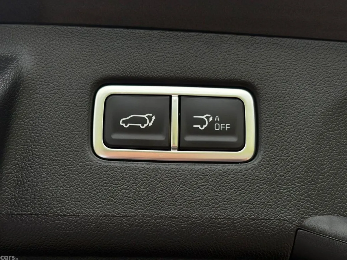 Kia Sorento SUV, Diesel, 2027, Grey