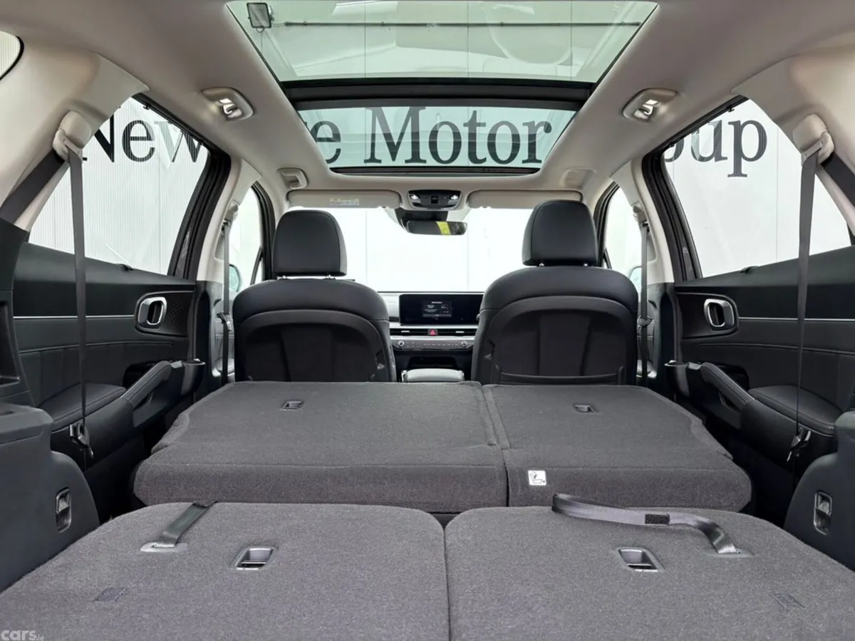 Kia Sorento SUV, Diesel, 2027, Grey
