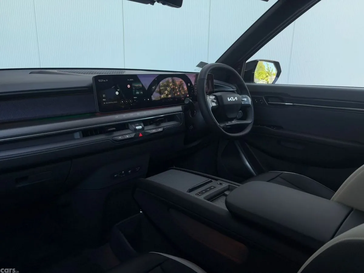 Kia EV9 SUV, Electric, 2027, White