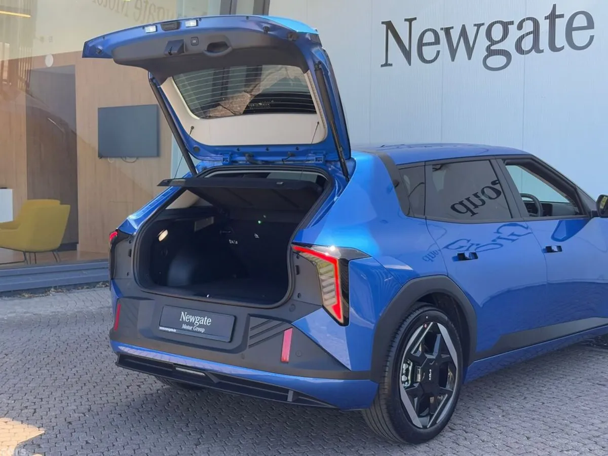 Kia EV4 Hatchback, Electric, 2027, Blue