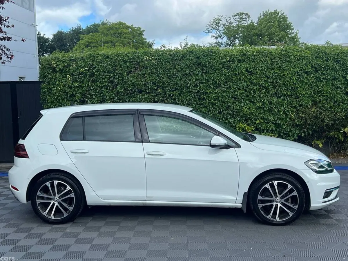 Volkswagen Golf Hatchback, Petrol, 2021, White