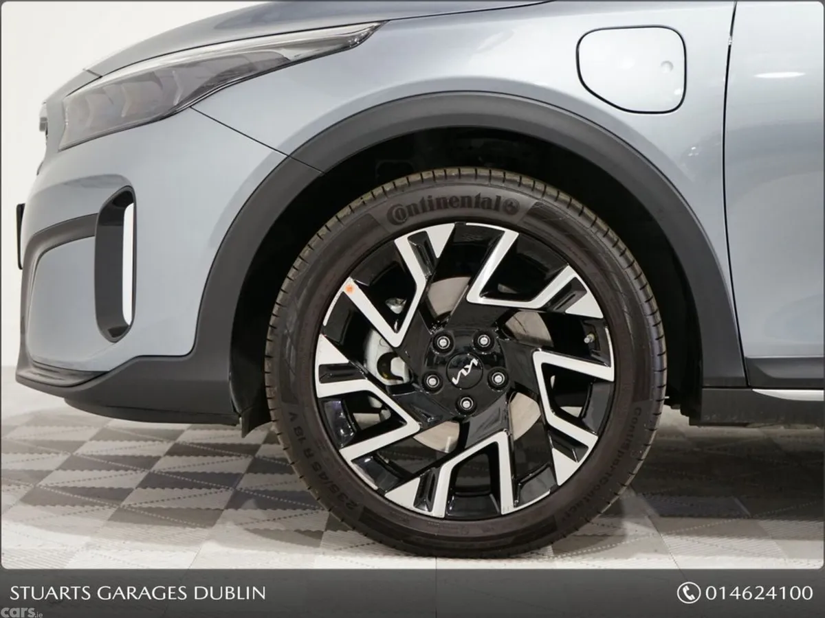 Kia XCeed Hatchback, Petrol Plug-in Hybrid, 2023, Grey