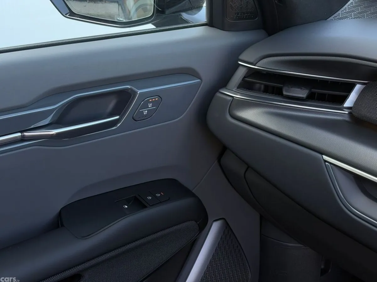 Kia EV9 SUV, Electric, 2027, White
