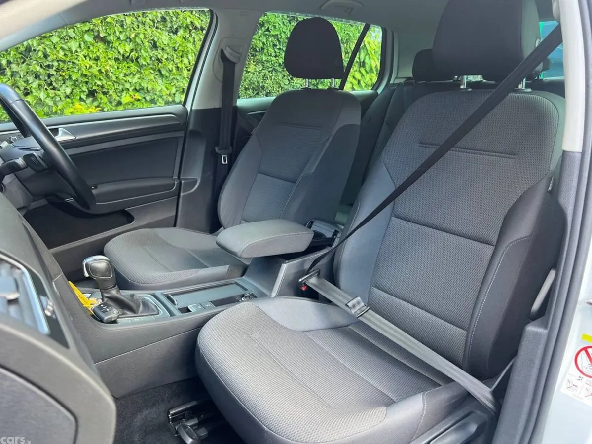 Volkswagen Golf Hatchback, Petrol, 2021, White