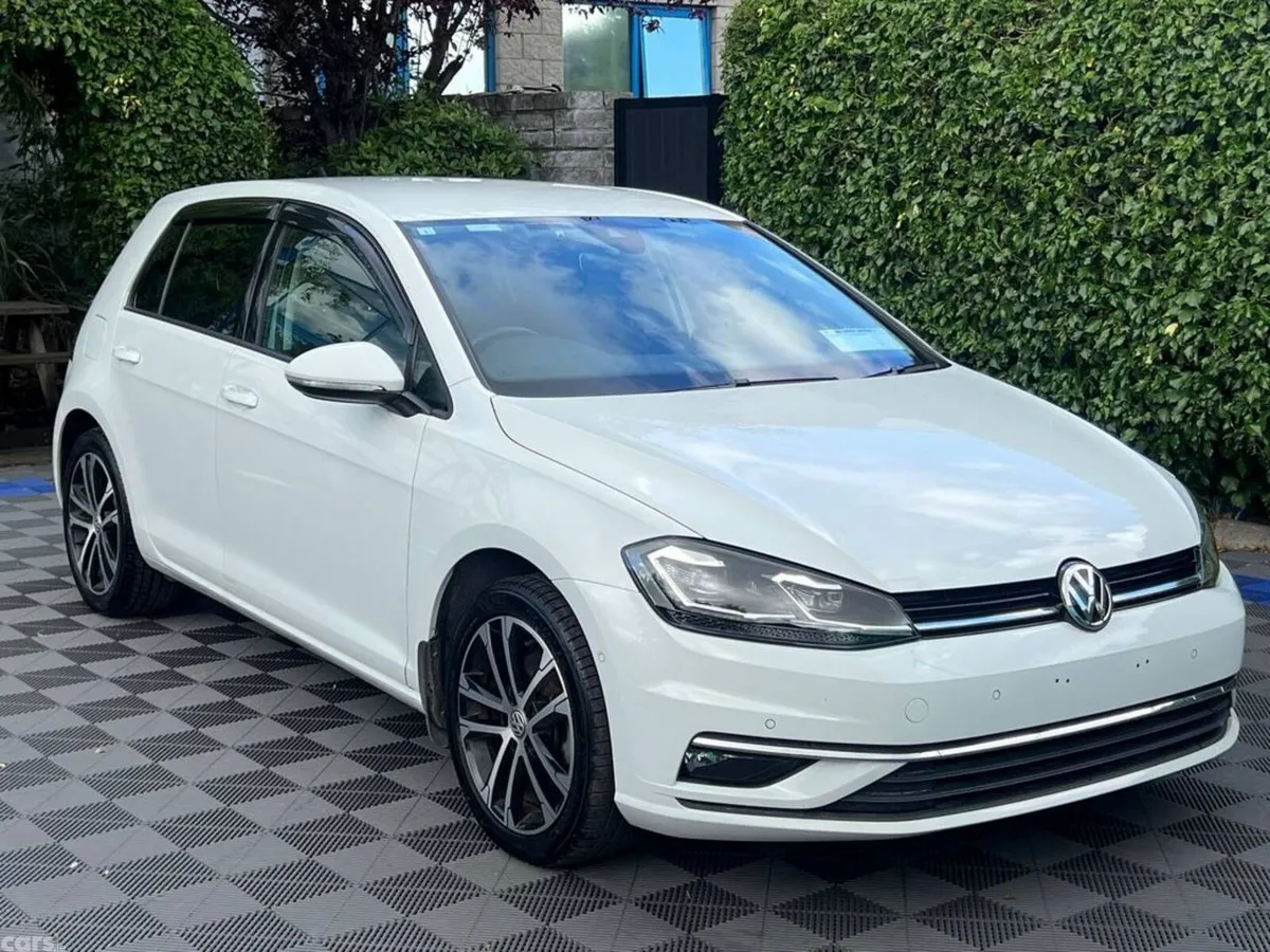 Volkswagen Golf Hatchback, Petrol, 2021, White