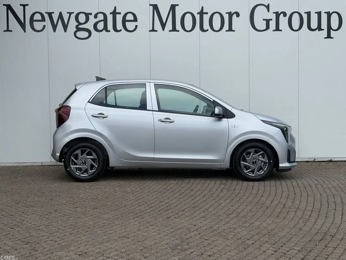 Kia Picanto Hatchback, Petrol, 2026, Silver