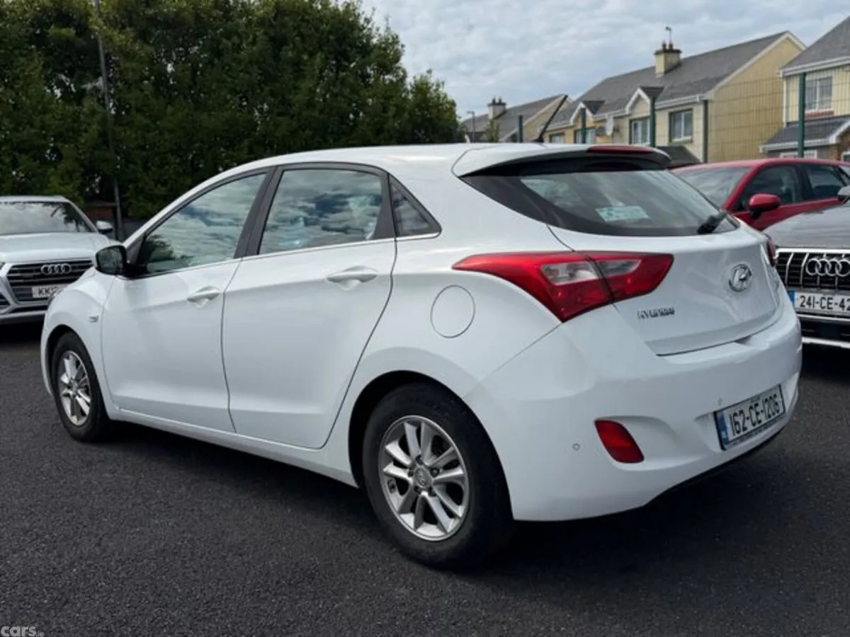 Hyundai i30 Hatchback, Diesel, 2016, White