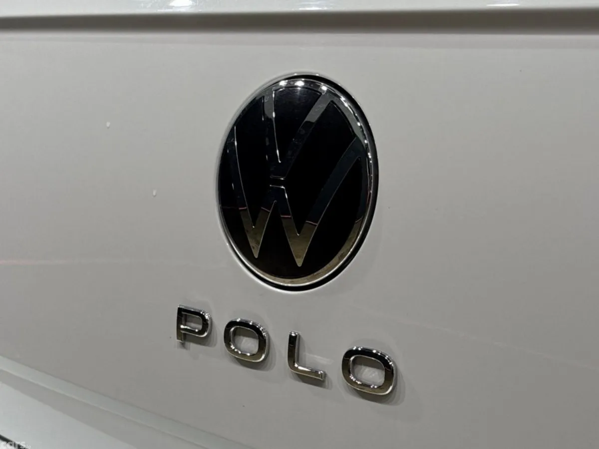 Volkswagen Polo Hatchback, Petrol, 2021, White
