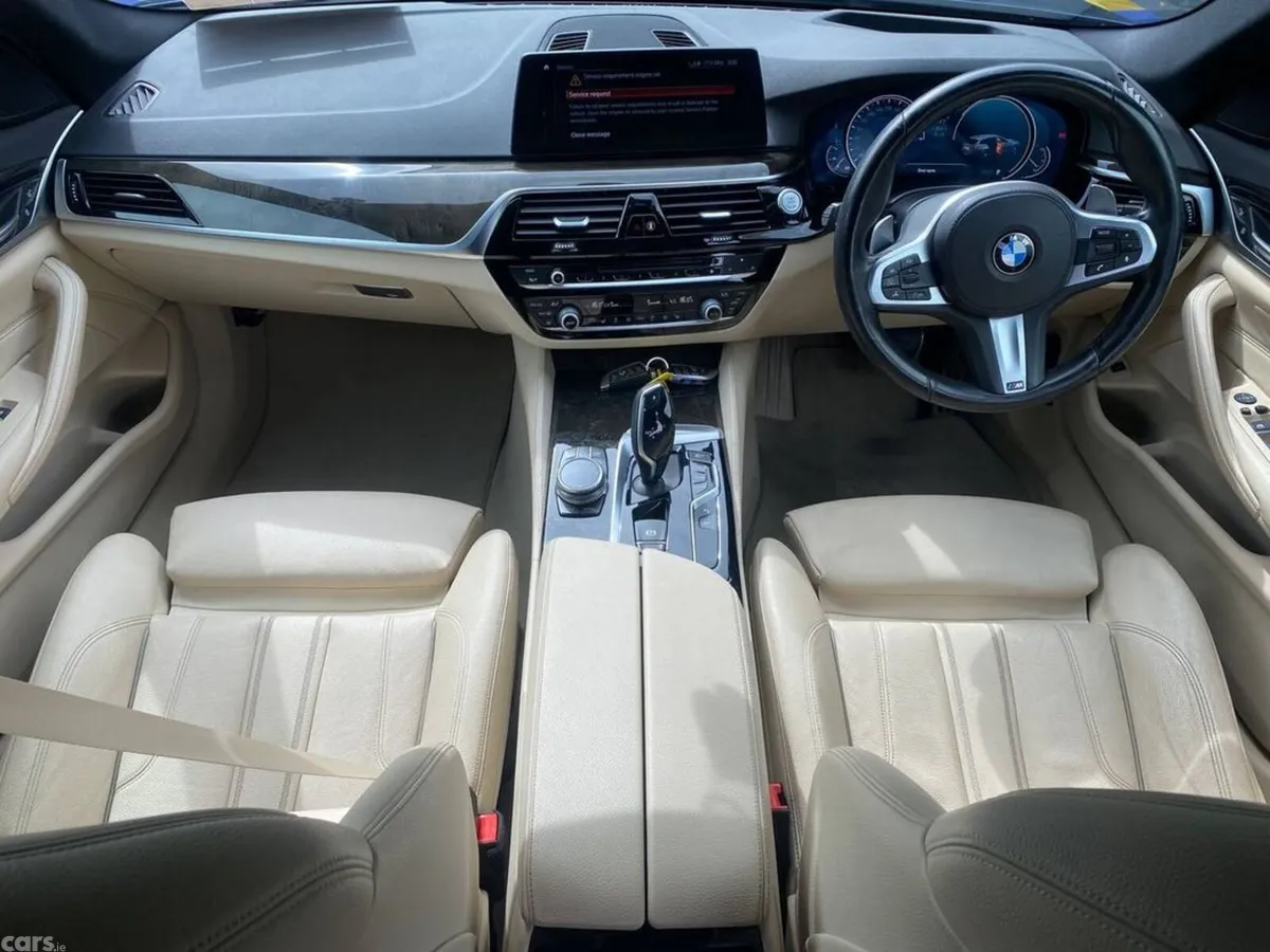 BMW 5-Series Estate, Diesel, 2017, Blue