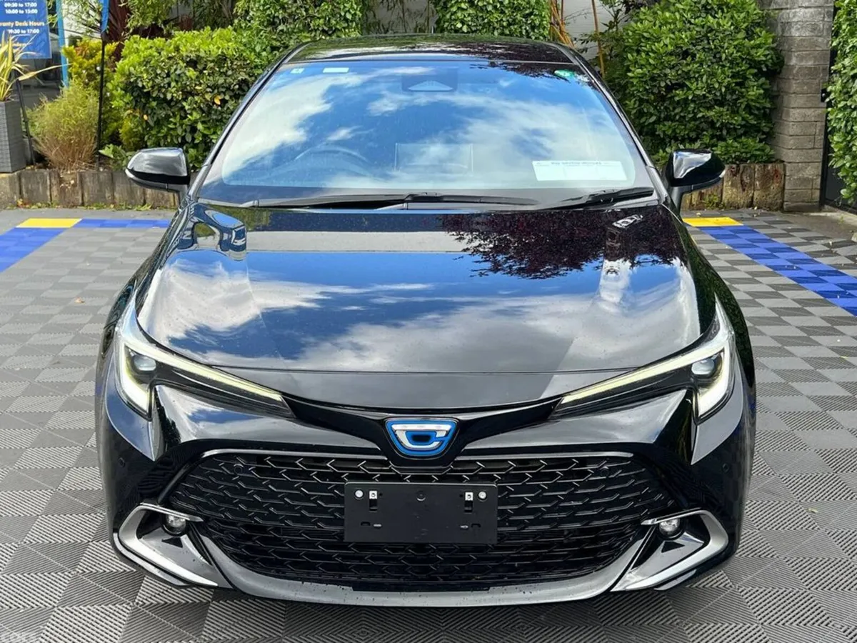 Toyota Corolla Hatchback, Petrol Hybrid, 2025, Black