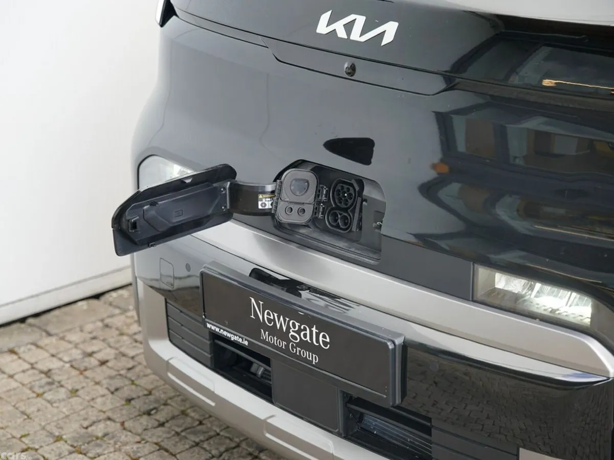 Kia PV5 Van, Electric, 2026, Black