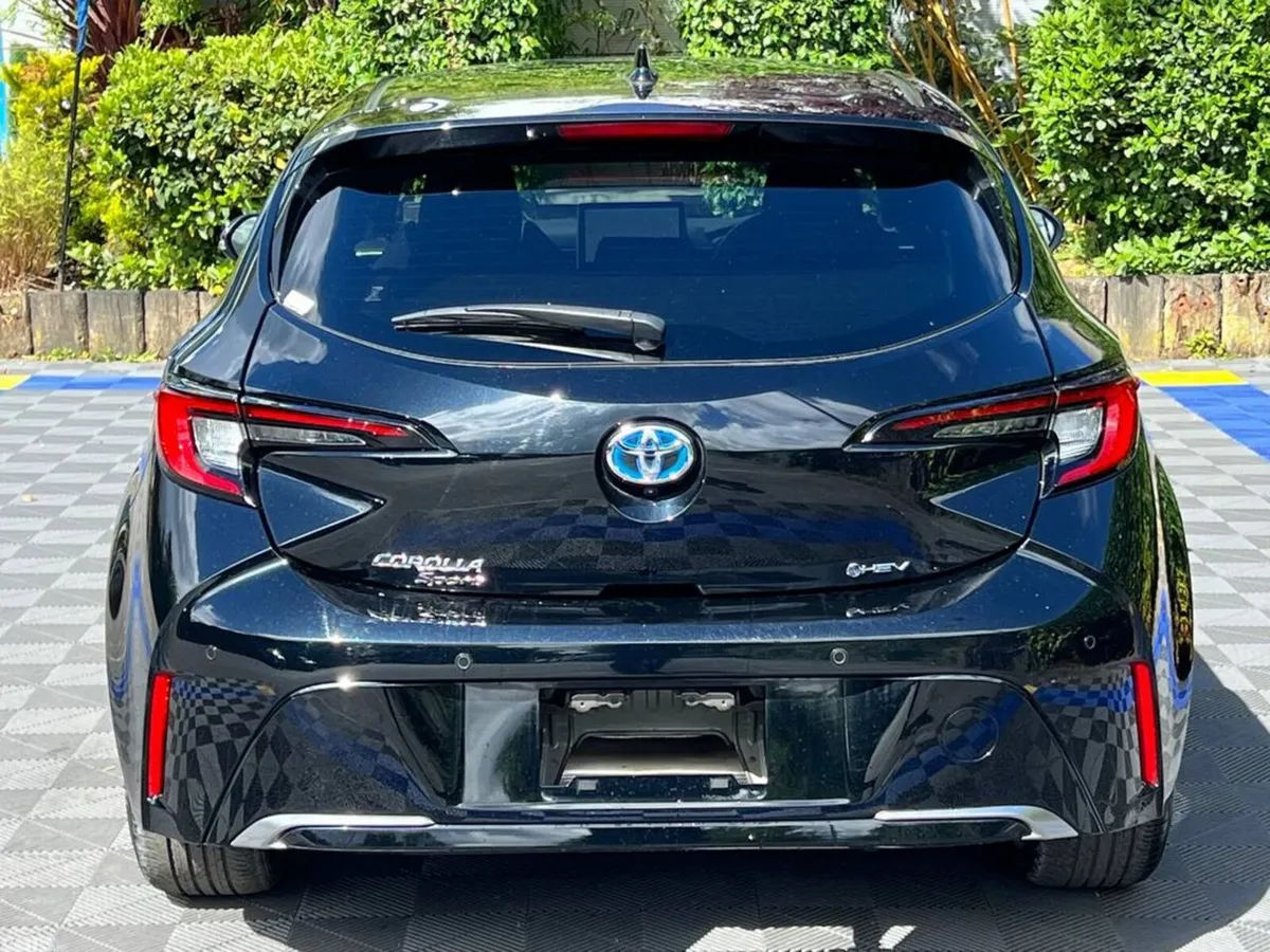 Toyota Corolla Hatchback, Petrol Hybrid, 2025, Black