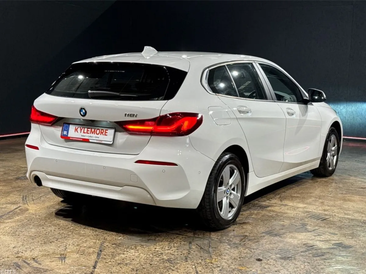 BMW 1-Series Hatchback, Petrol, 2019, White