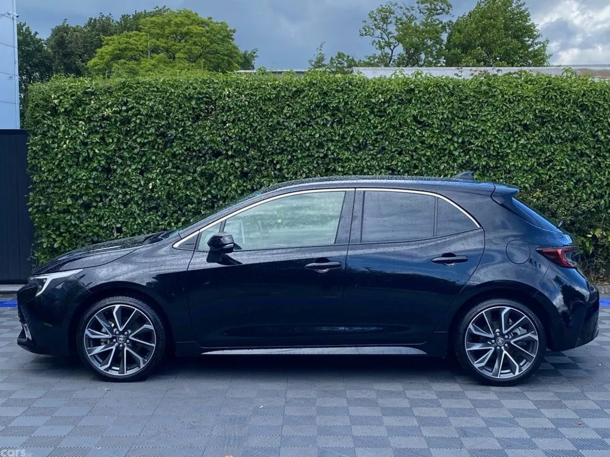 Toyota Corolla Hatchback, Petrol Hybrid, 2025, Black