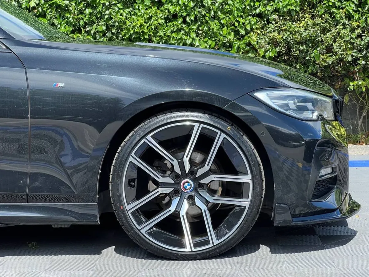 BMW 3-Series Saloon, Diesel, 2021, Black