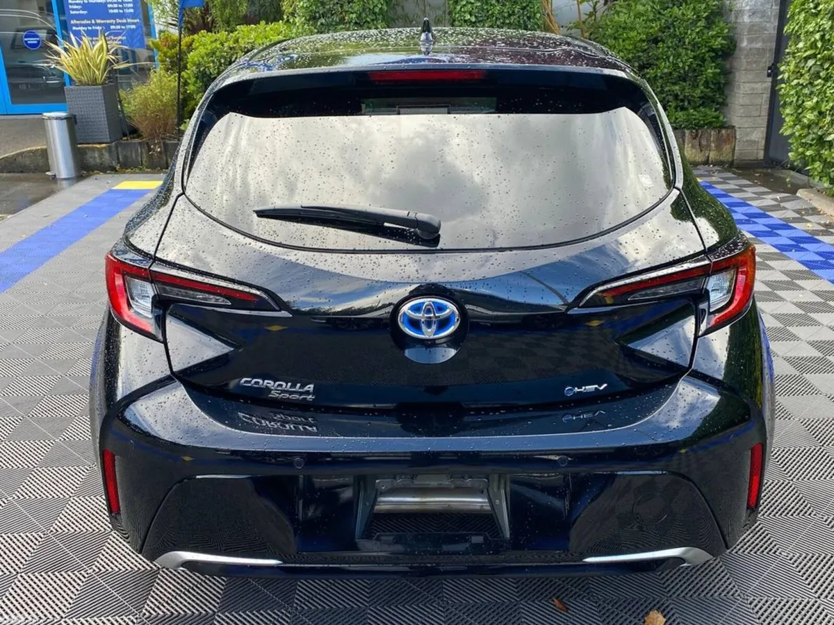 Toyota Corolla Hatchback, Petrol Hybrid, 2025, Black