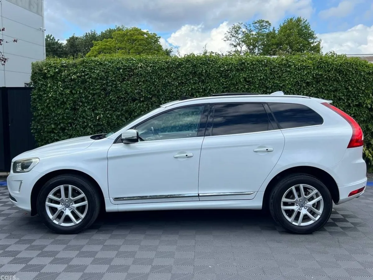 Volvo XC60 SUV, Diesel, 2017, White