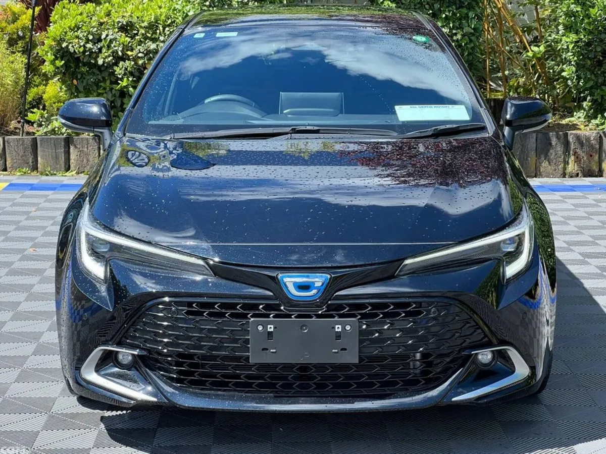Toyota Corolla Hatchback, Petrol Hybrid, 2025, Black