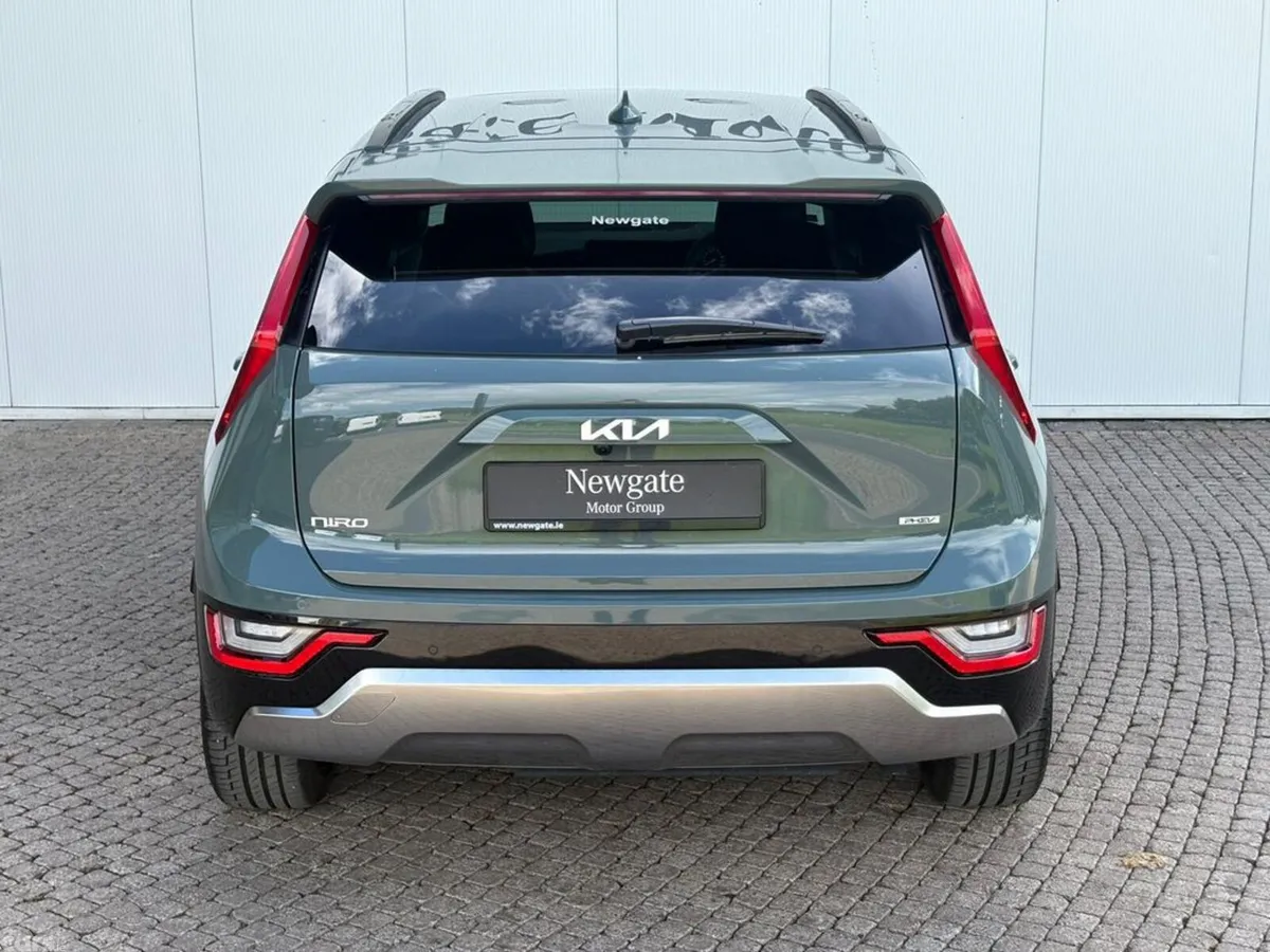 Kia Niro Hatchback, Petrol Plug-in Hybrid, 2027, Green
