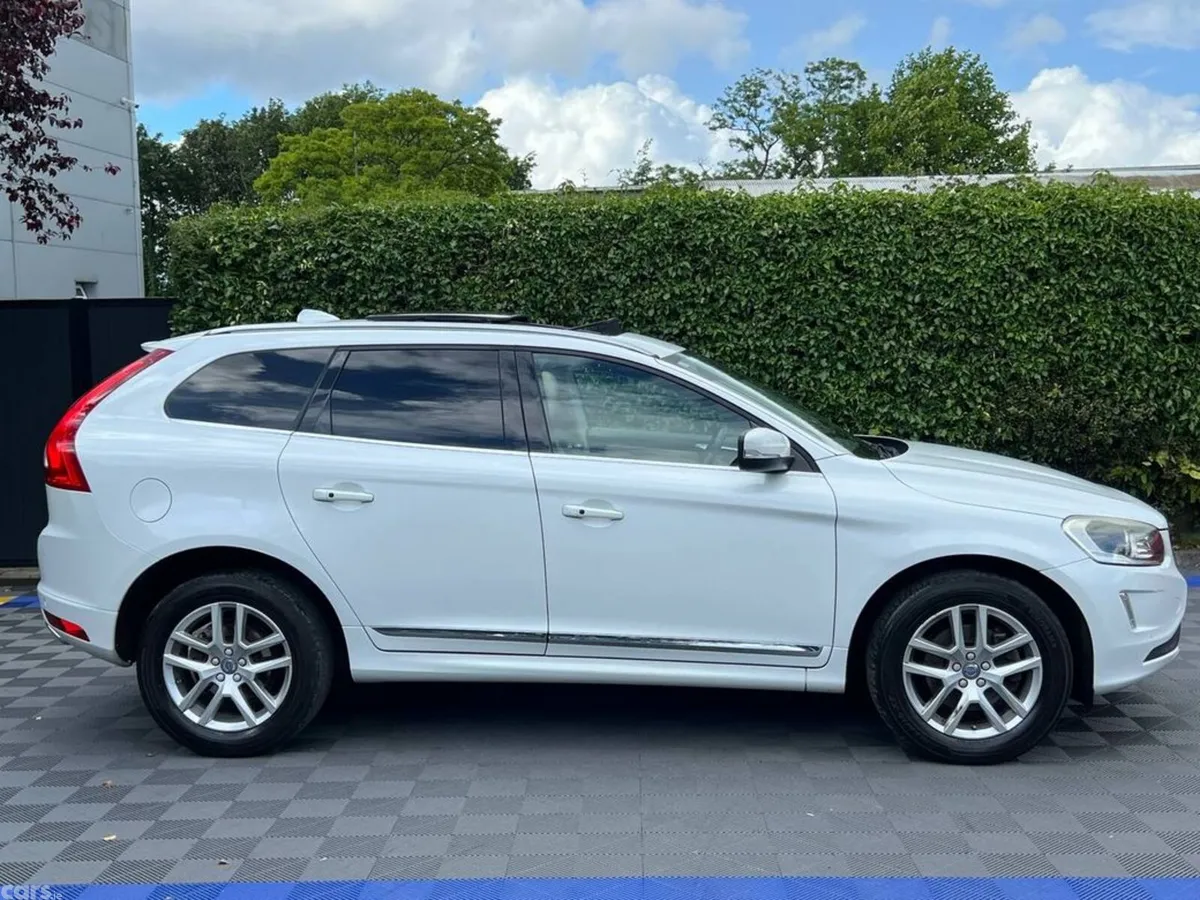 Volvo XC60 SUV, Diesel, 2017, White