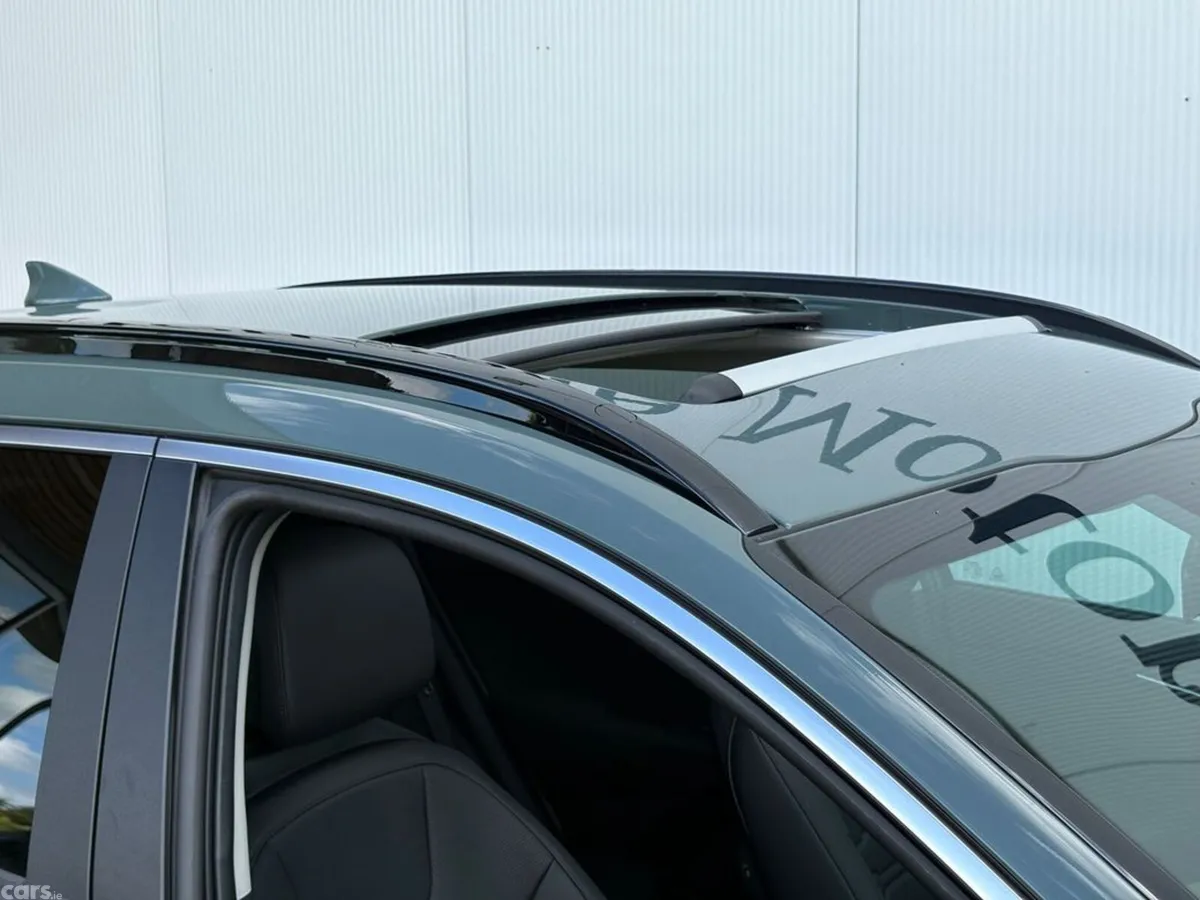 Kia Niro Hatchback, Petrol Plug-in Hybrid, 2027, Green