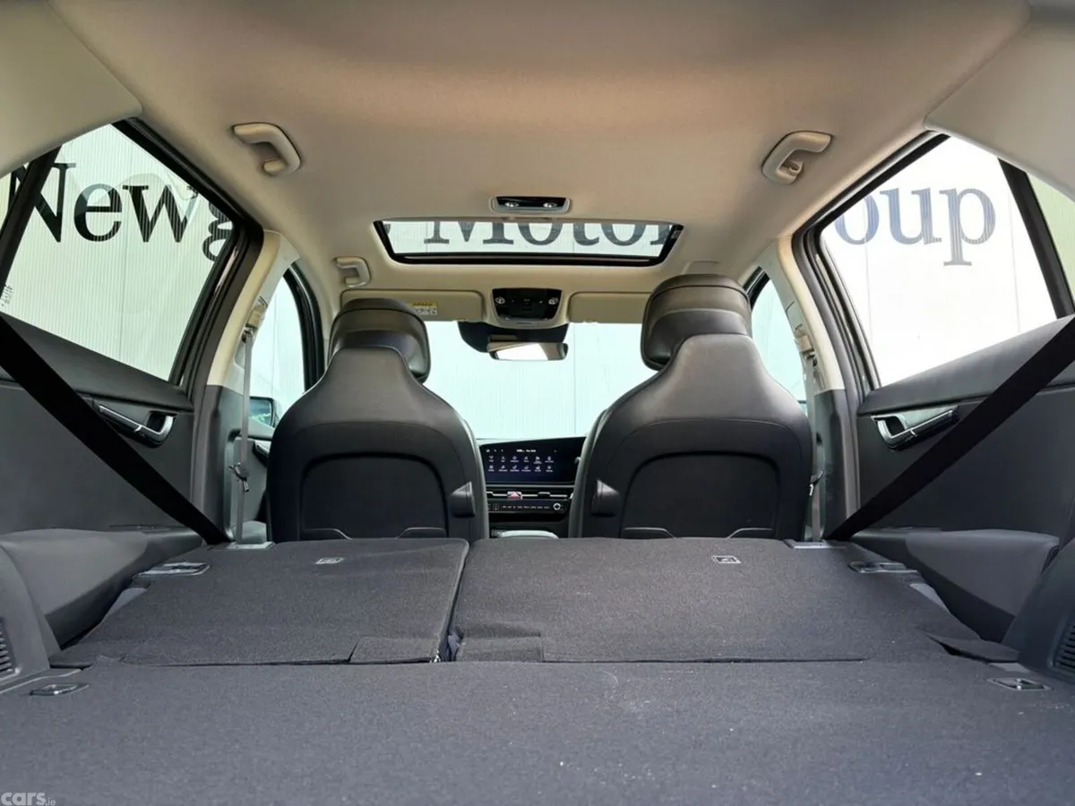 Kia Niro Hatchback, Petrol Plug-in Hybrid, 2027, Green