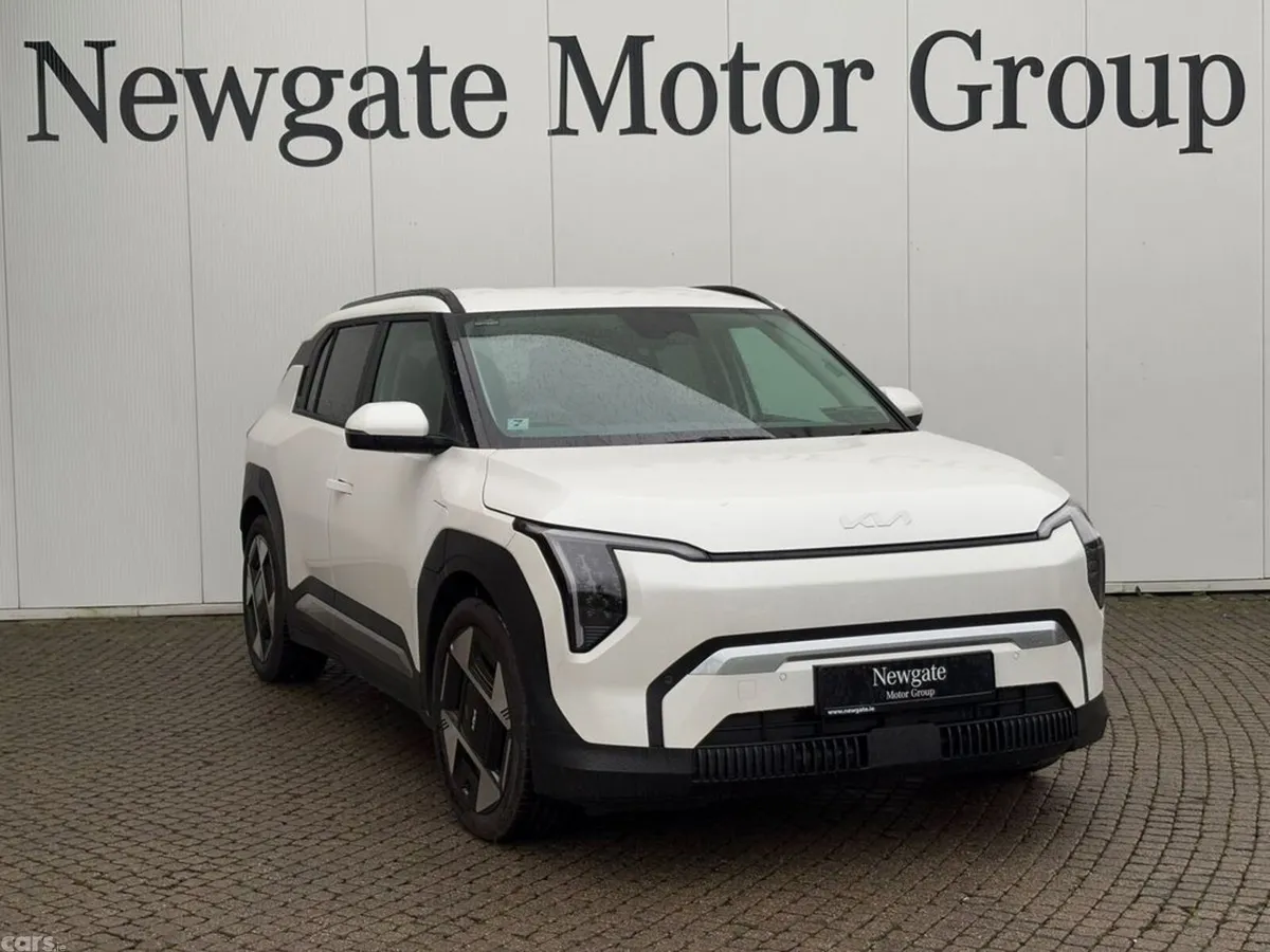 Kia EV3 Hatchback, Electric, 2027, 