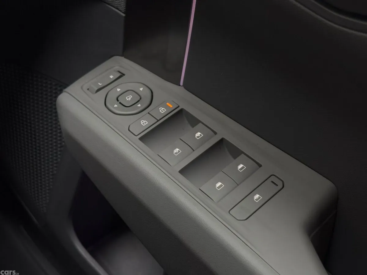 Kia EV3 Hatchback, Electric, 2027, 