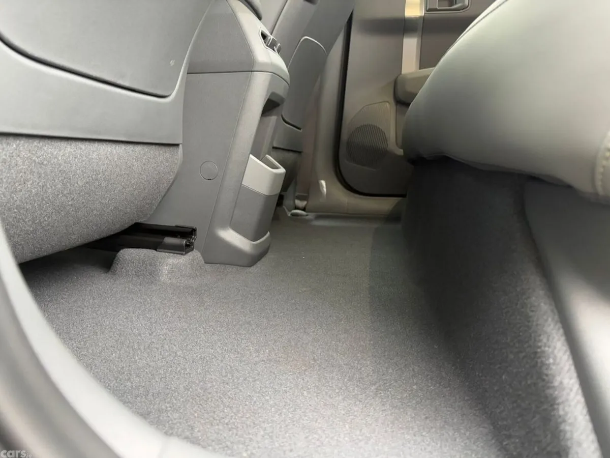 Kia EV3 Hatchback, Electric, 2027, 