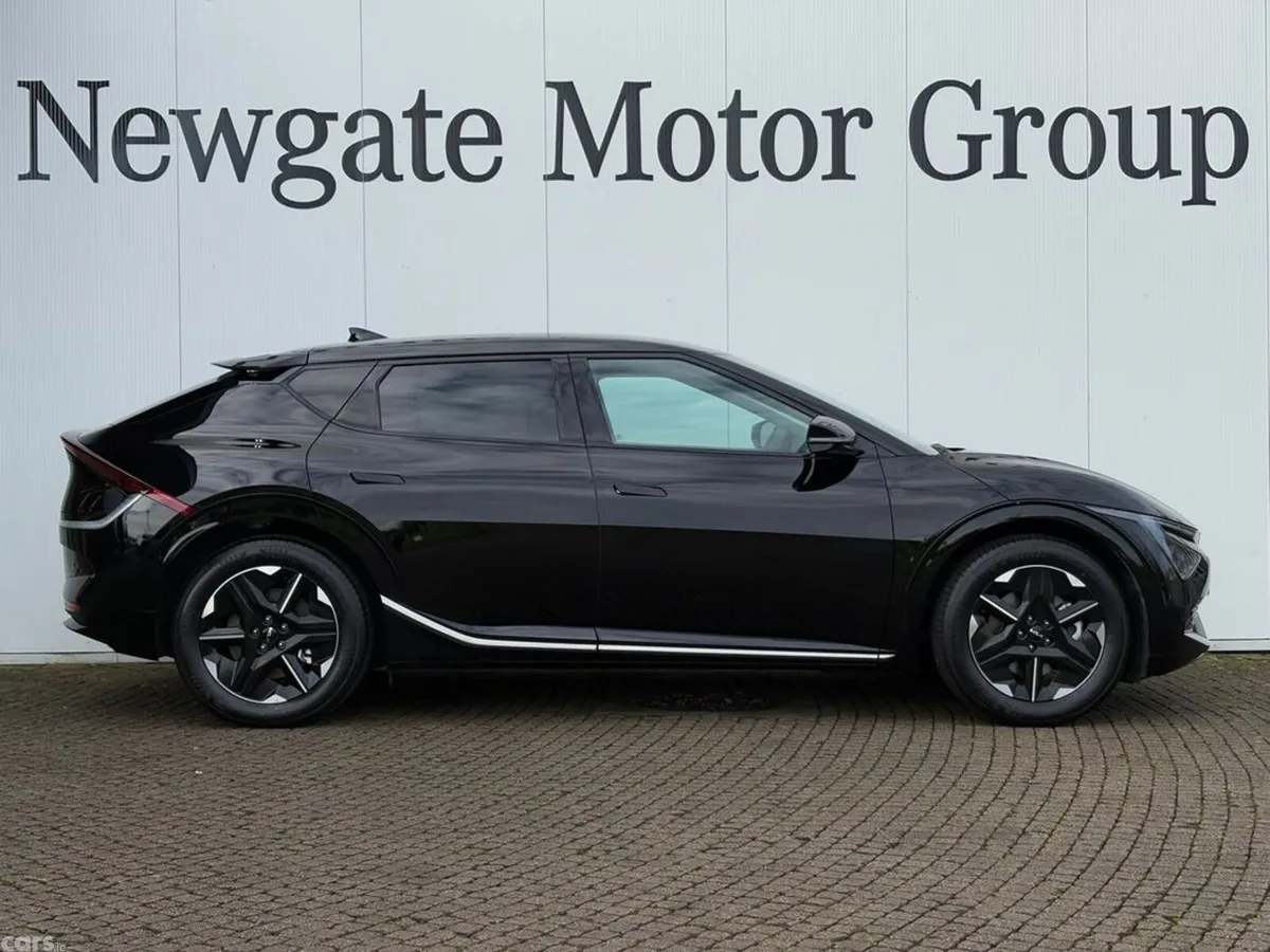 Kia EV6 Hatchback, Electric, 2027, Grey
