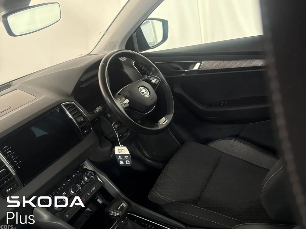 Skoda Karoq SUV, Diesel, 2023, Grey