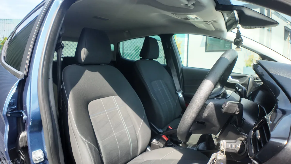 Ford Fiesta Hatchback, Petrol, 2019, Blue