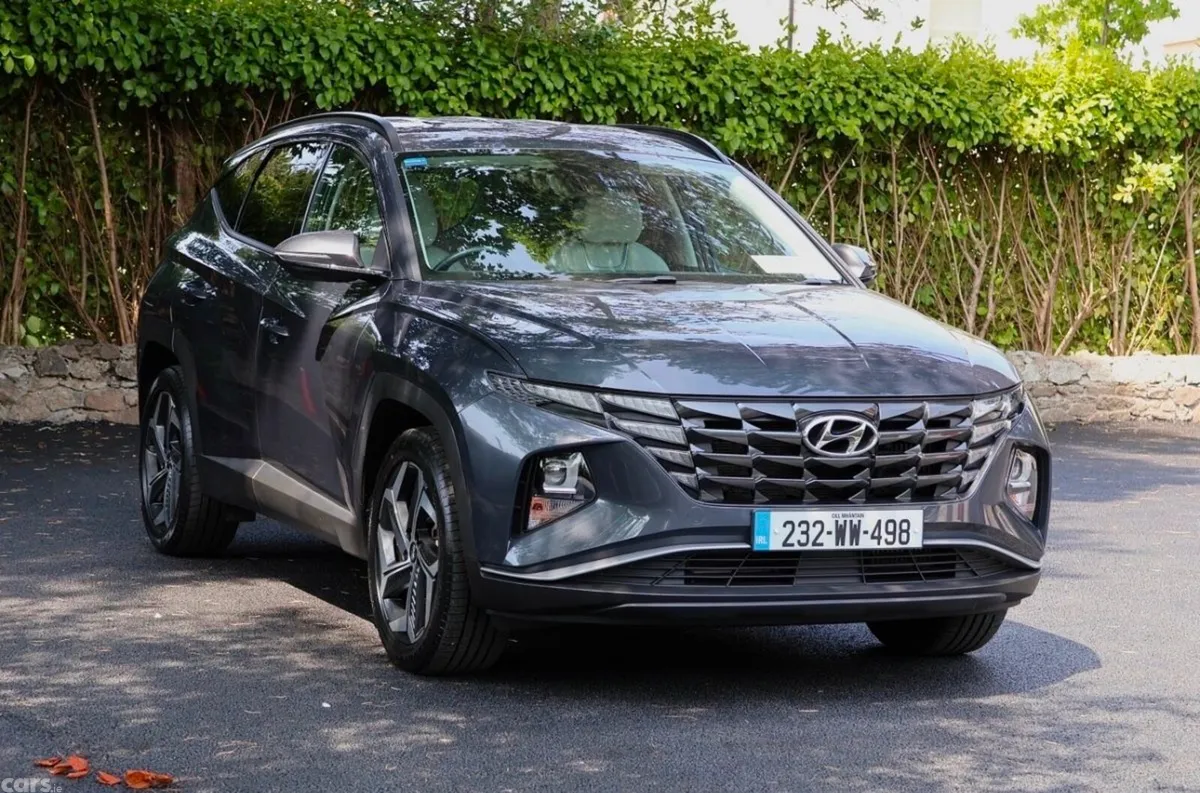 Hyundai Tucson SUV, Petrol Plug-in Hybrid, 2023, Grey
