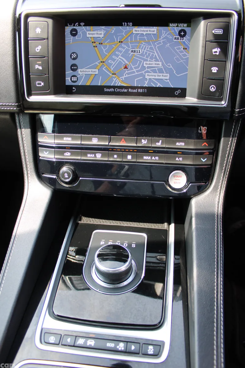 Jaguar F-Pace SUV, Diesel, 2017, Black