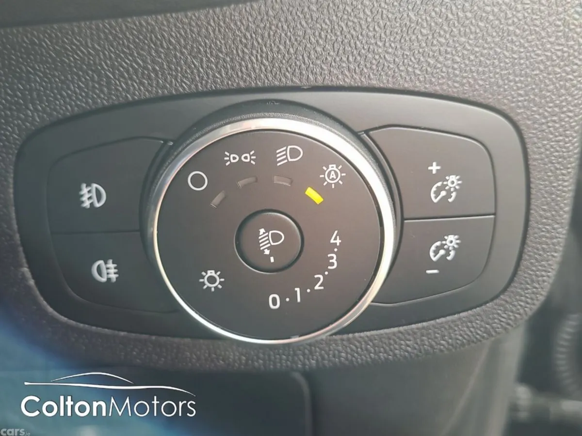 Ford Fiesta Hatchback, Petrol, 2023, Black