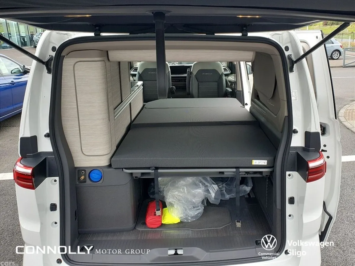 Volkswagen California MPV, Diesel, 2025, White