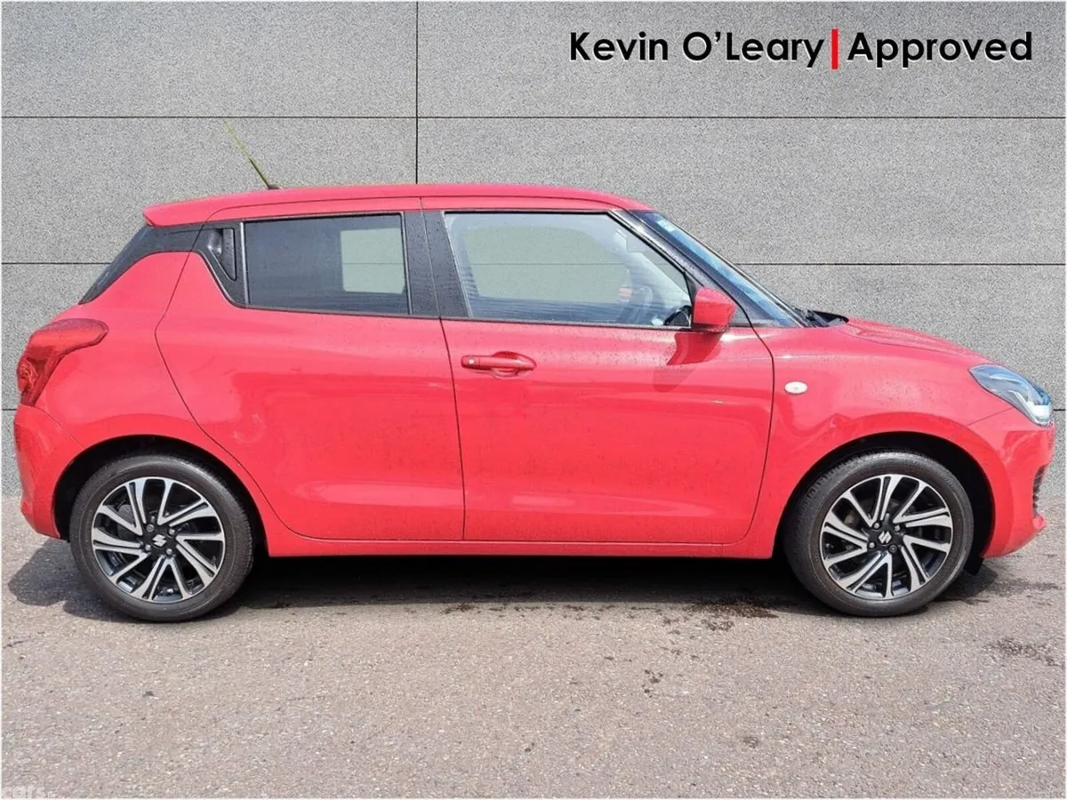 Suzuki Swift Hatchback, Petrol, 2023, Red