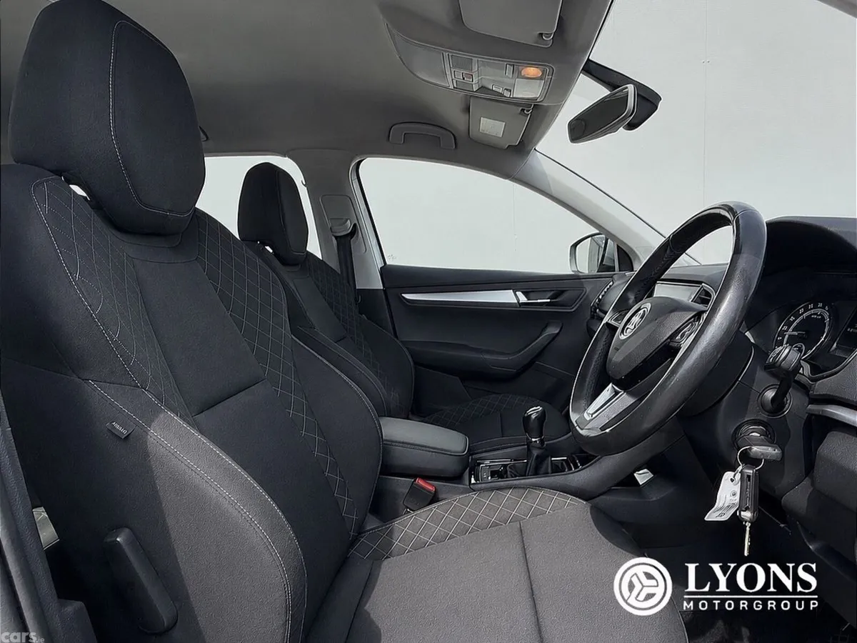 Skoda Karoq Estate, Diesel, 2020, Grey