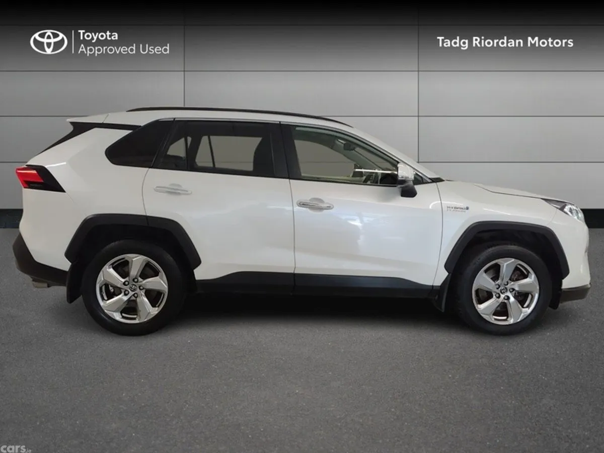 Toyota RAV4 SUV, Petrol Hybrid, 2019, White