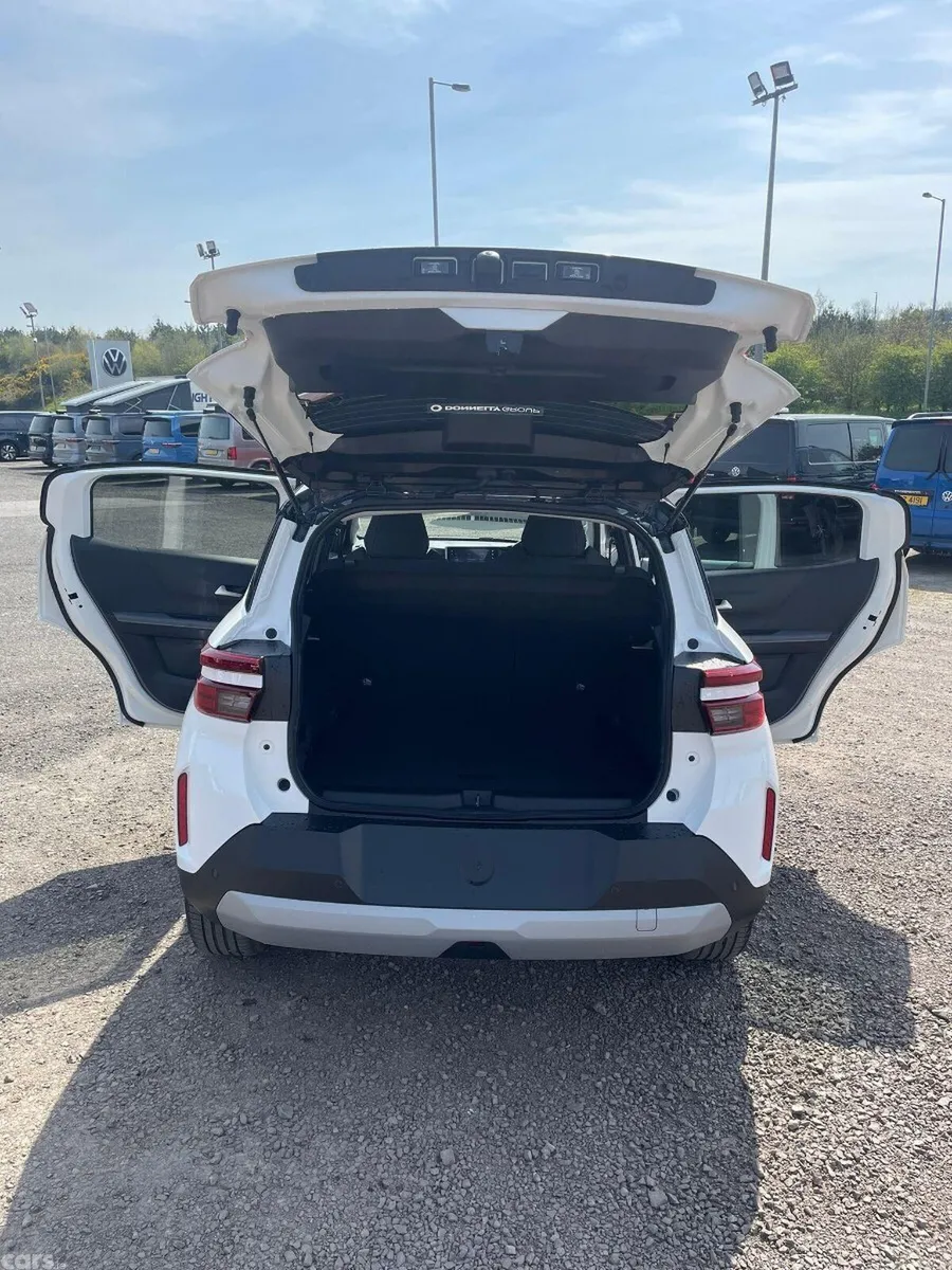 Vauxhall Frontera Estate, Petrol, 2026, 