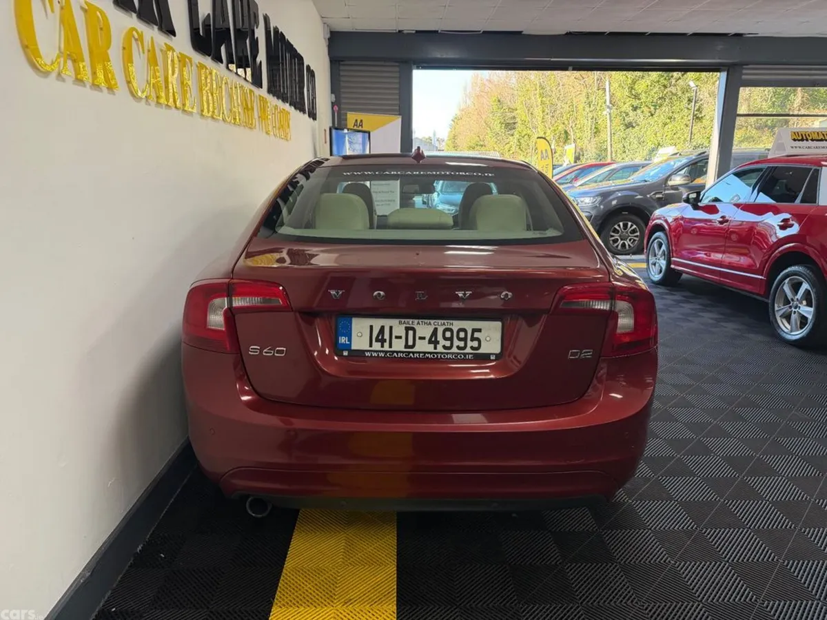 Volvo S60 Saloon, Diesel, 2014, Red