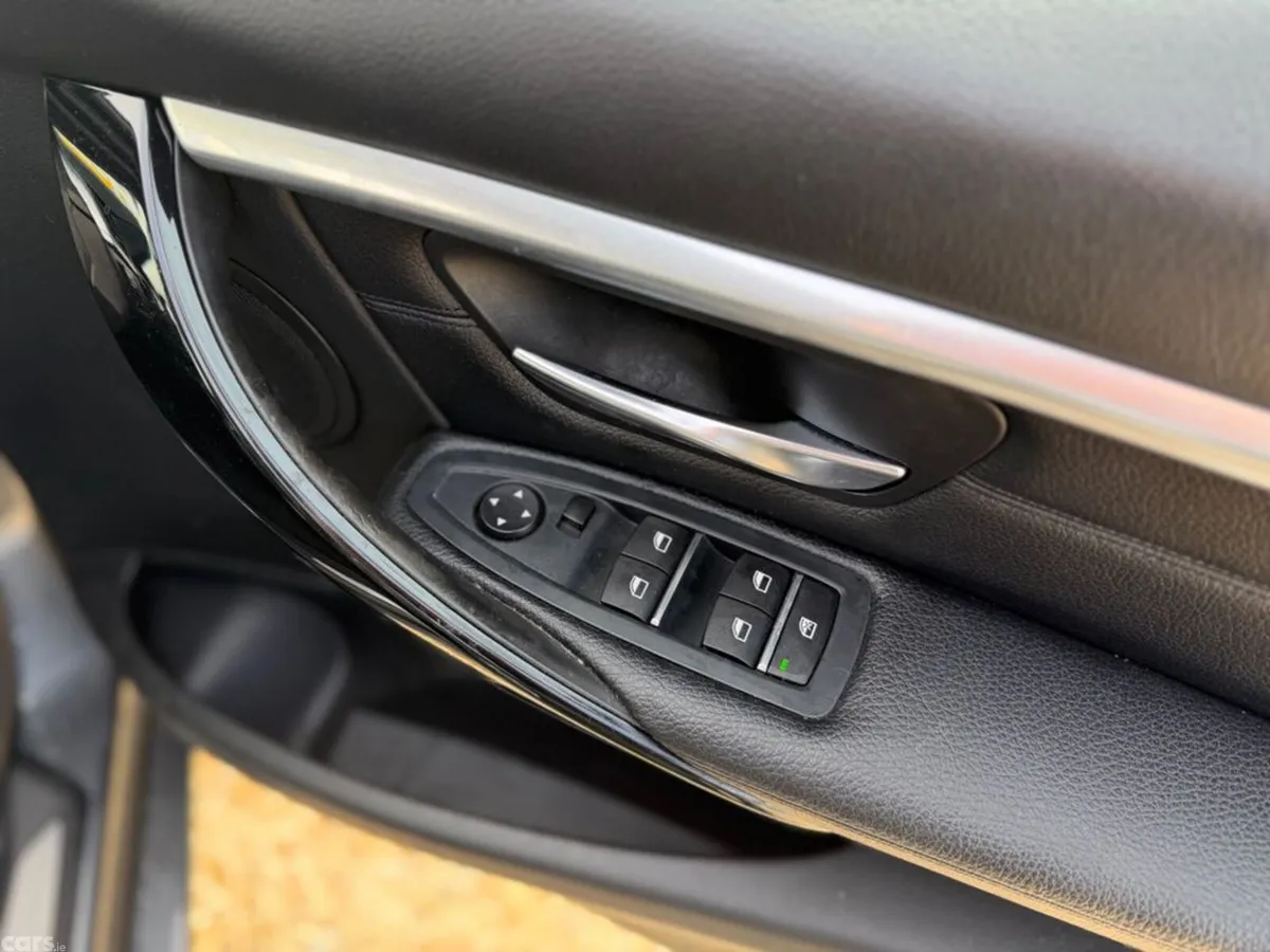 BMW 3-Series Saloon, Petrol Plug-in Hybrid, 2017, Grey