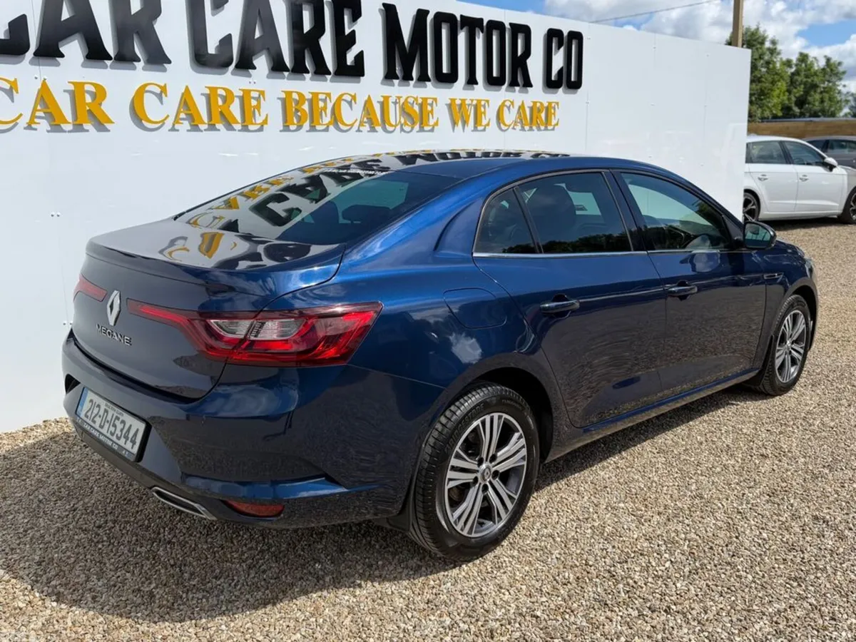Renault Megane Saloon, Petrol, 2021, Blue