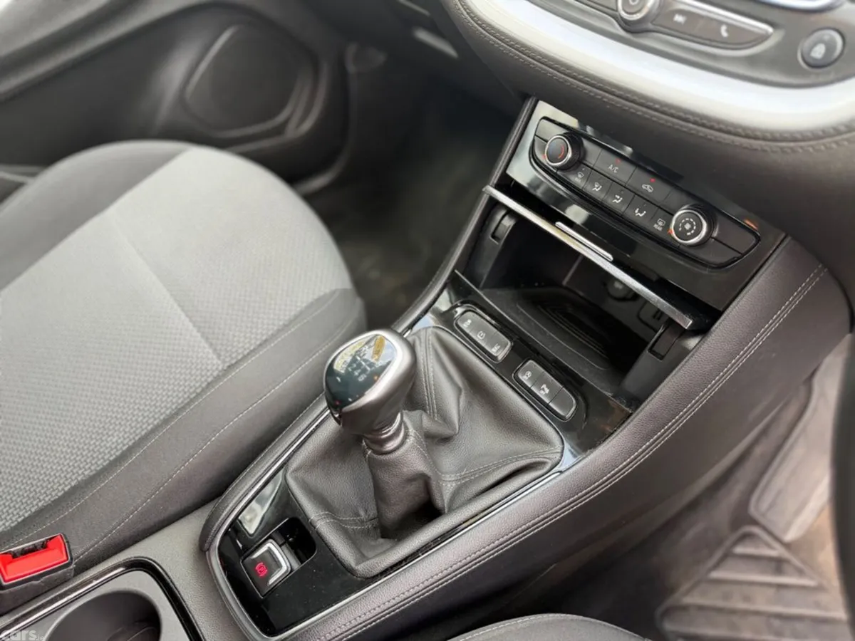 Opel Grandland X MPV, Diesel, 2021, Black