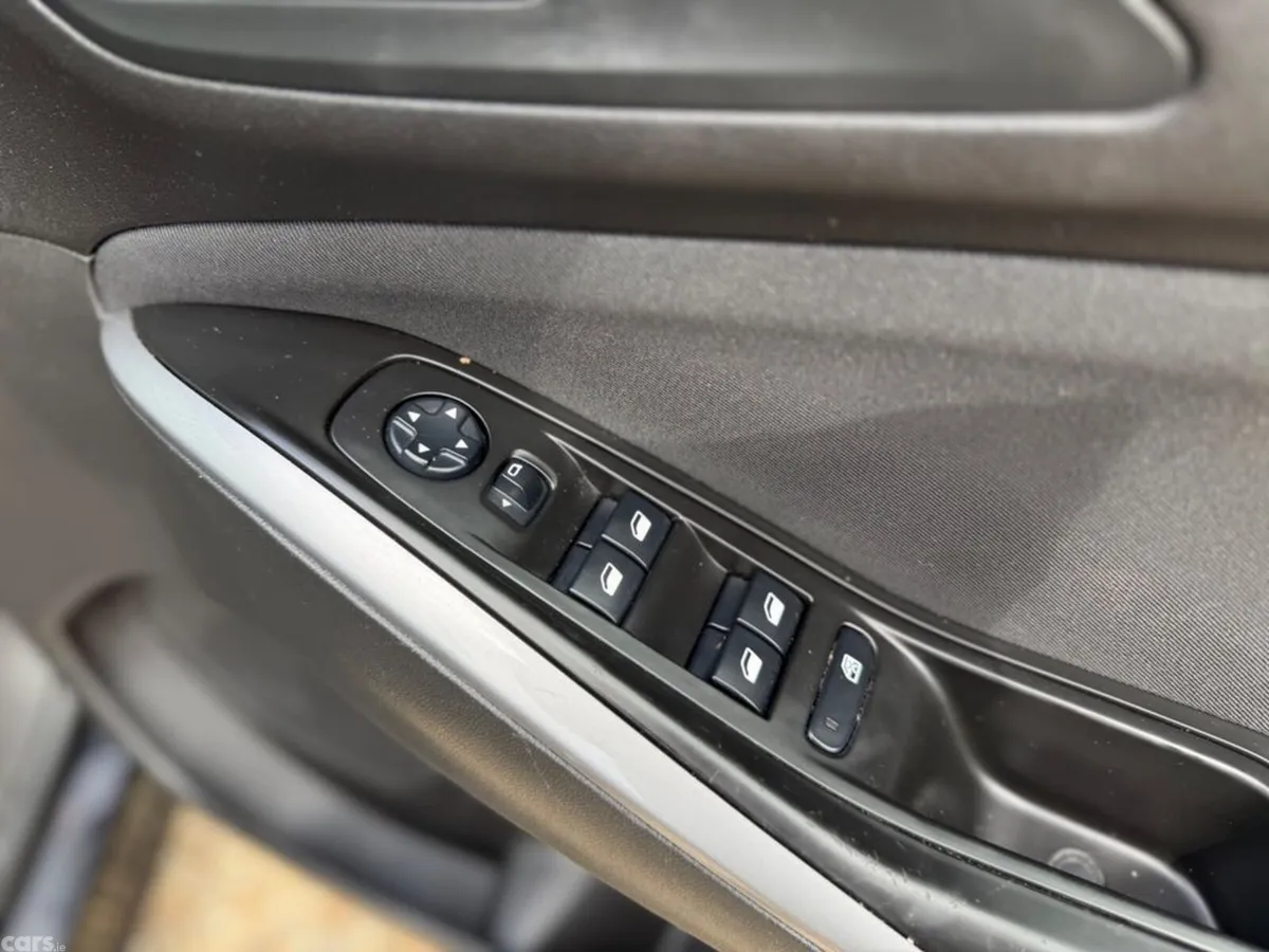 Opel Grandland X MPV, Diesel, 2021, Black